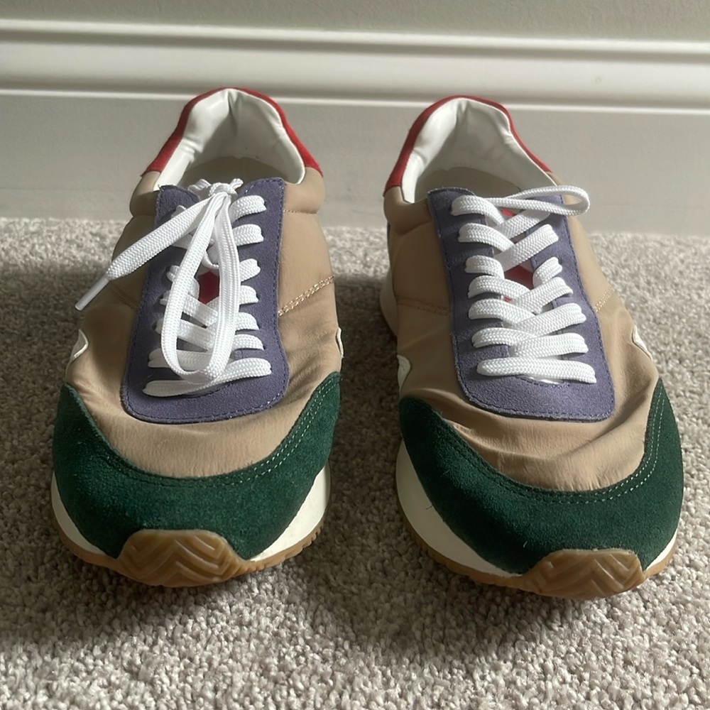 Matisse suede and vinyl gym shoes